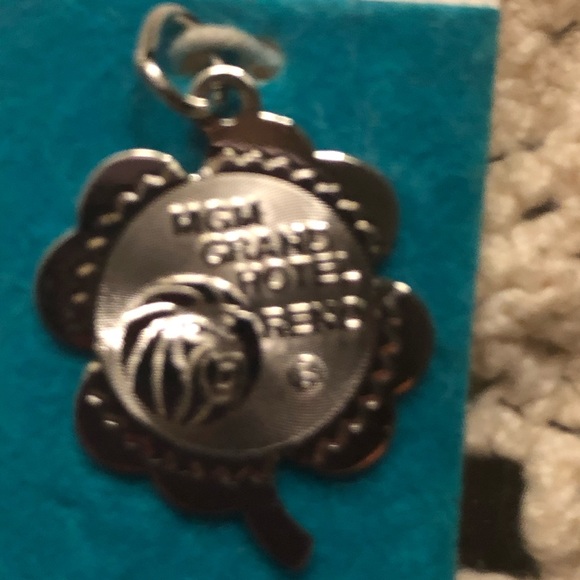 4-sale Vintage MGM Grand Hotel Sterling Silver Pendent- 562 $35 or $30 w/offer - Picture 1 of 4